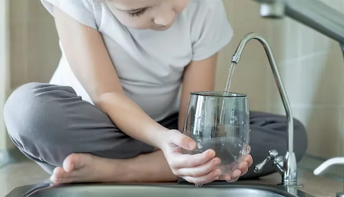 Cât timp trebuie să așteptați ca dozatorul de apă să se sterilizeze? Cât timp trebuie să așteptați ca dozatorul de apă să se sterilizeze?